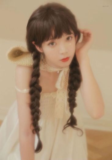 轻佻寡妇