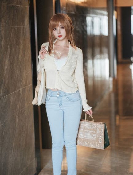 年轻的妻子2