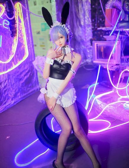 善良的妈妈的朋友