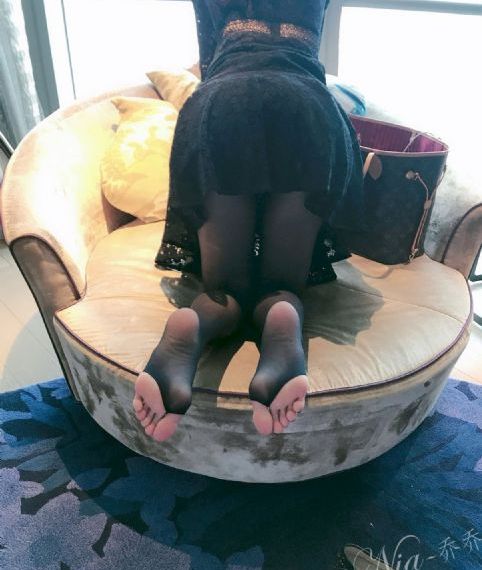 年轻的妈妈12