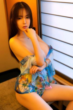 天降女子从二楼掉下来了人物樱花