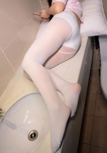 开局强吻裂口女第二季