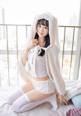 午夜裸体性播放