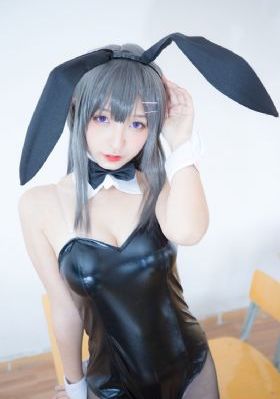 两个裸男脱了裤子摸j视频