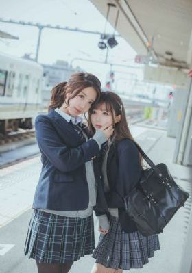 坠落的女教师